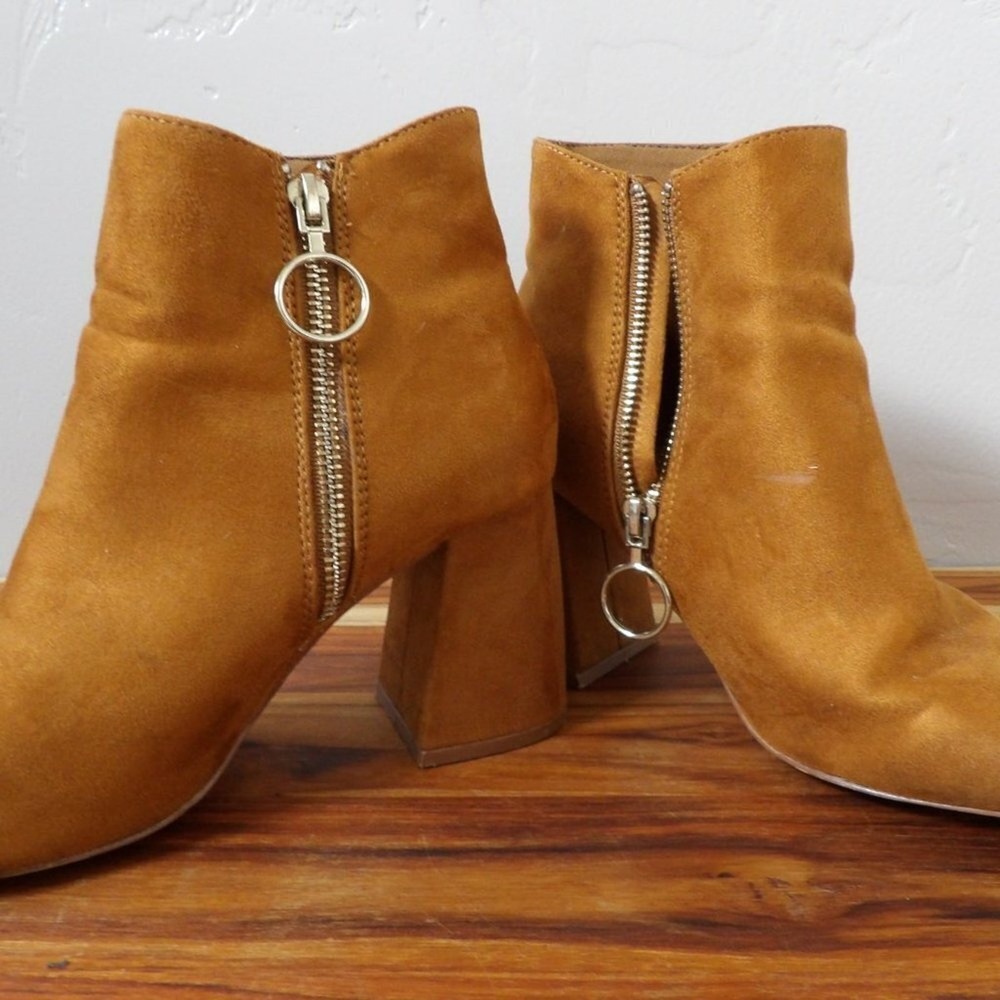 Stradivarius Ankle Boots Womens 38 Mustard Yellow Faux Suede Block Heel O-Ring